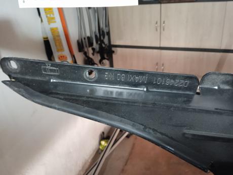 Predam strešné nosiče na citroen c3 picasso,