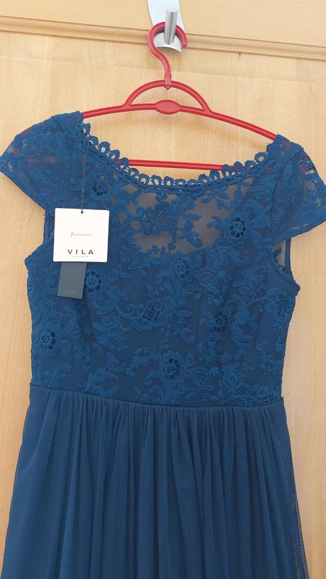 Spoločenské šaty, m