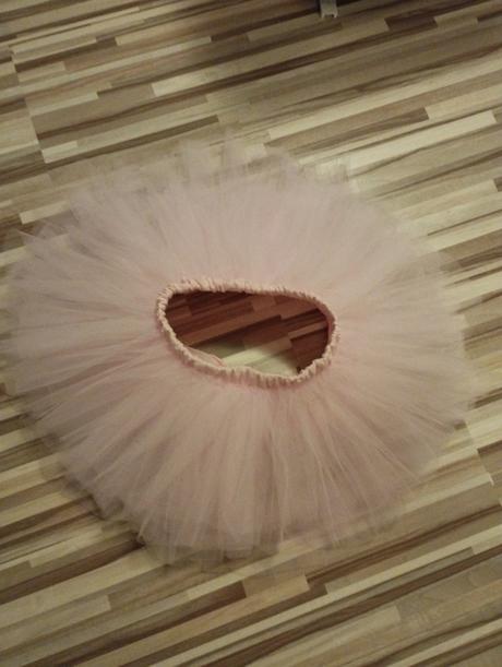 Nádherná tylova sukňa 7vrstvova, 104