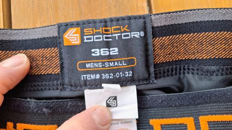 Hokejové kompresné šortky shock doctor, s