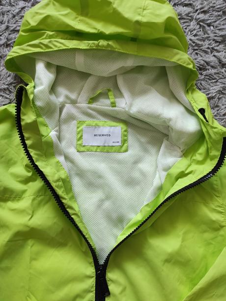 Tenká vetrovka v 152, reserved,152