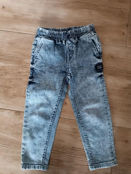 Nohavice, reserved,104