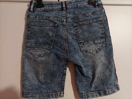 Riflové kraťasy, chapter young,146