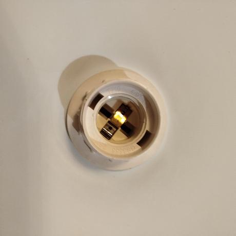 Jednoduchý kovový luster - super stav, 