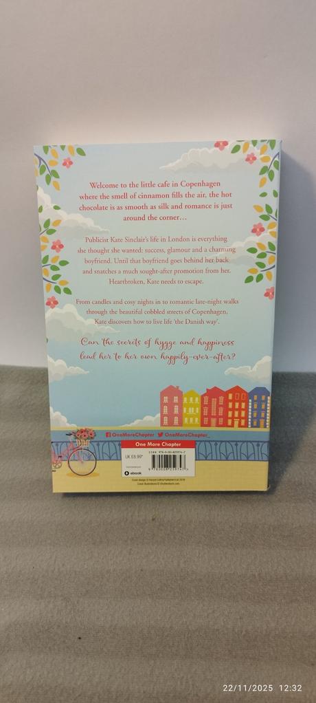 Julie caplin - the little cafe in copenhagen,