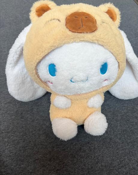 Cinnamoroll plyšová hračka kapybara, 