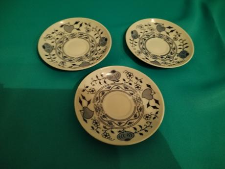 Malé tanieriky cibulak, 