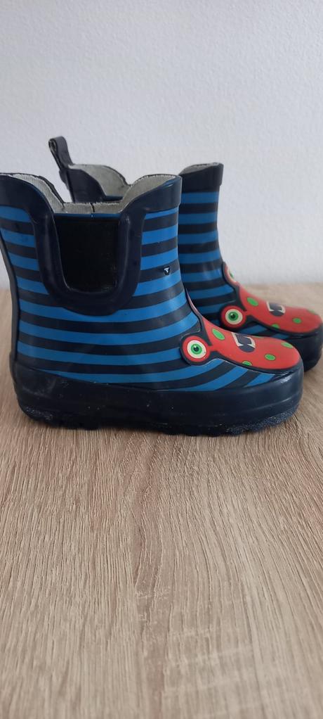 Gumaky, graceland,22