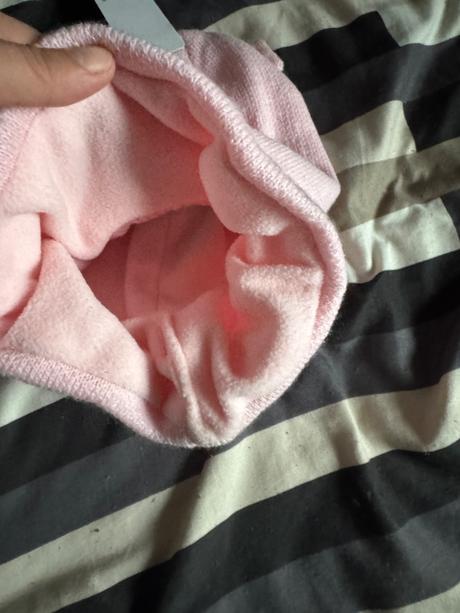 Kukla ciapka, alive,80