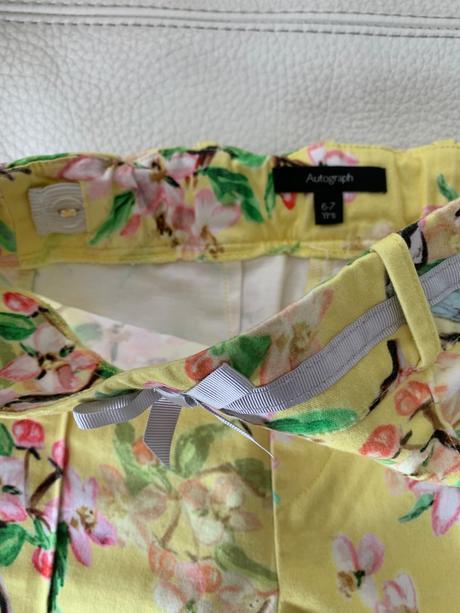Mark&spencer autograph kolekcia nohavice vel.6-7, 122