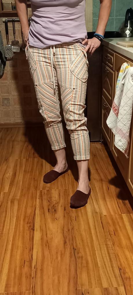 Capri nohavice patrizia pepe, 38