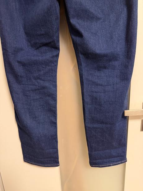 Tmavomodré džínsy loft, xl