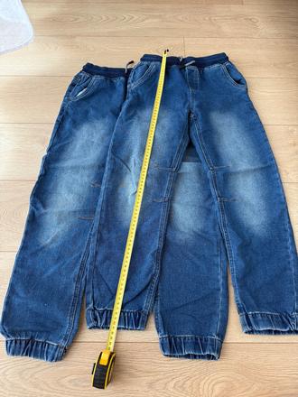 Riflové nohavice, 140