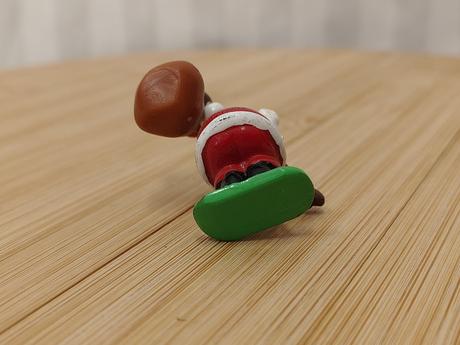 Zb vintage figúrka santa na snowboarde kinder ferr, 