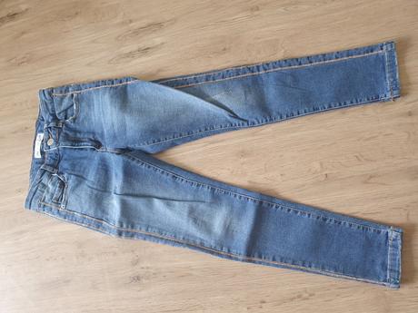 Rifle na boku s trblietkami, zara,134