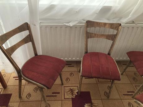 Stol jedálenský rozkladací +4 x stolička,, 