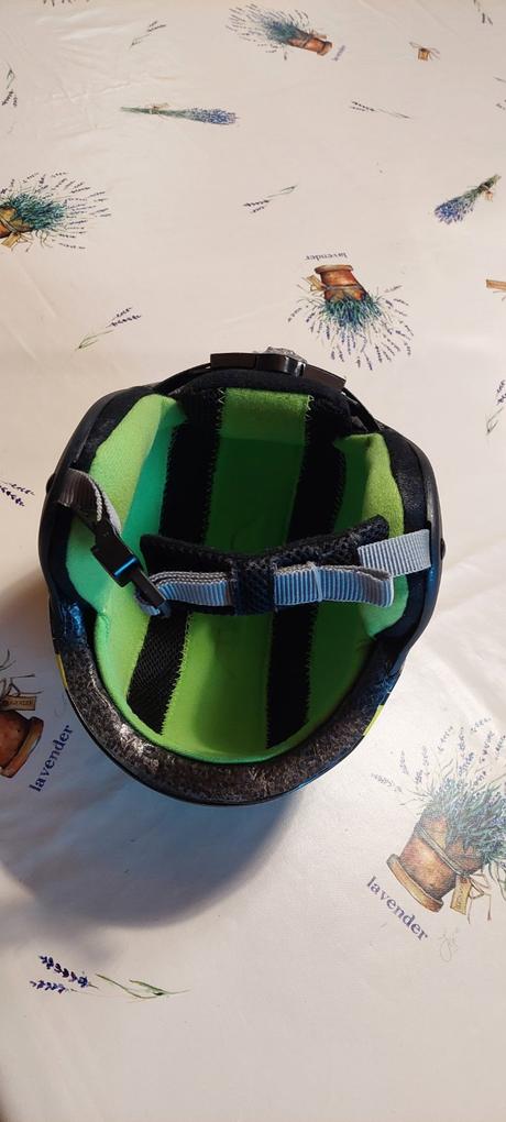 Lyžiarska prilba, alpina sports,s