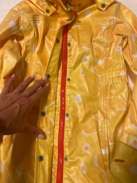 Prechodny pršiplastovy kabat, tchibo,134
