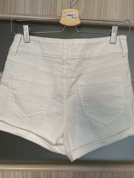 Šortky, clockhouse,m