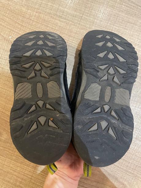 Prechodne topanky na donosenie, keen,35