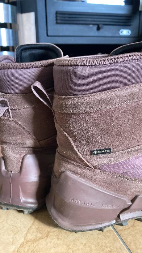 Predám dievčenské zimné topánky ecco, ecco,35