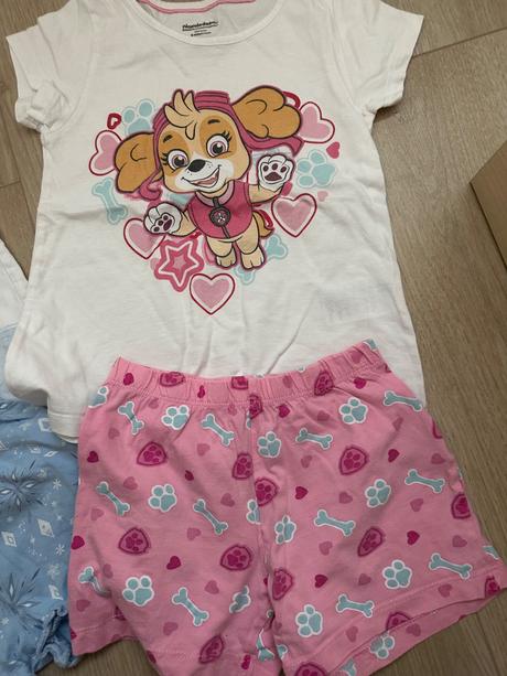 Letne pyzamka 6ks v 98/104, f&f,98