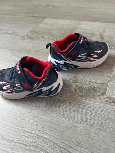 Blikajuce skechers, skechers,23