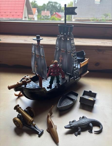 Playmobil piráti - vhodne ako darček,
