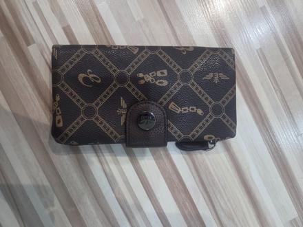 Dámska peňaženka, 