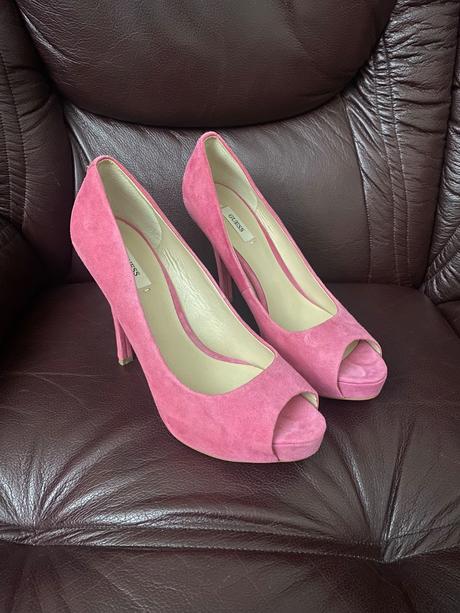 Guess sandalky, guess,40