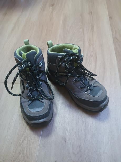 Turistické topanky, 30