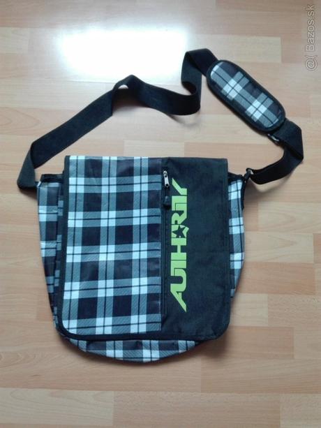 Taška cez rameno, authority