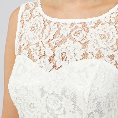 Nadherne jednoduche elegantne saty, l