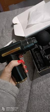 Masážny prístroj,