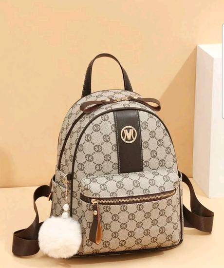 Ruksak na chrbát krásne detaily, 