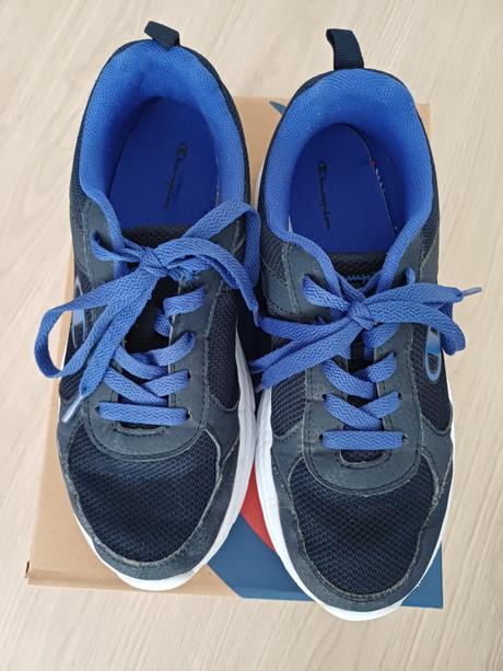 Ľahké tenisky, champion,37