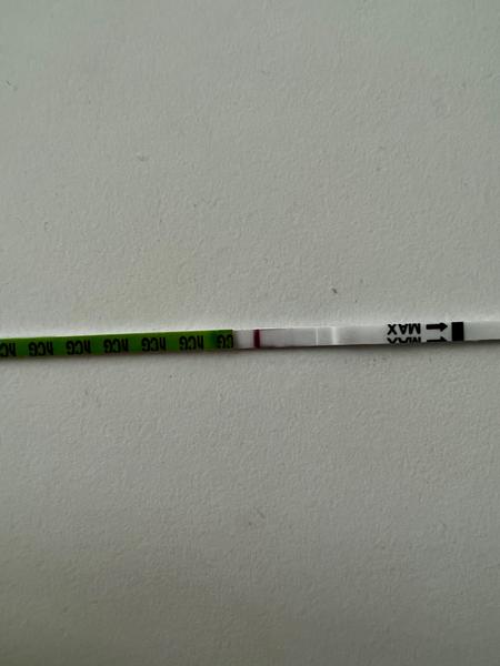 Som 23 DPO a čiarka na teste