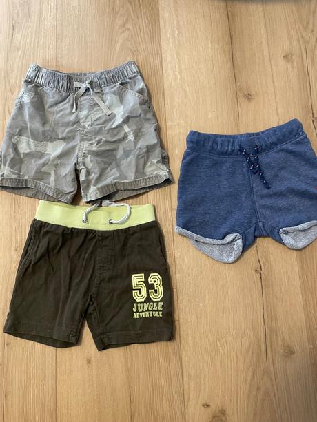 3ks šortky, 86