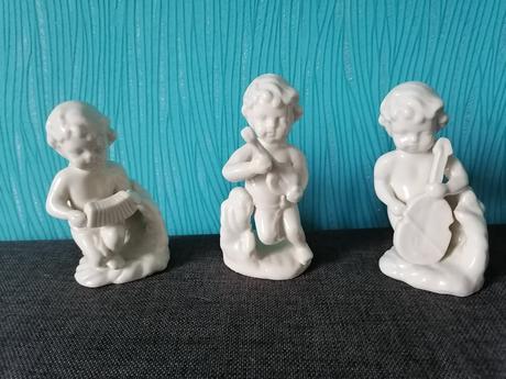3 porcelánový anjelici, 