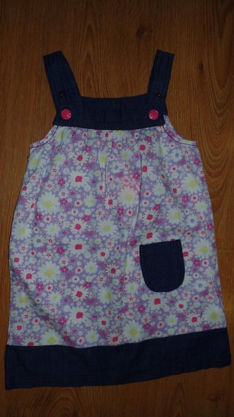 Kvetované šaty, kik,122