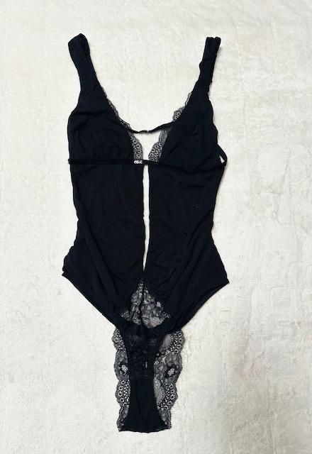 Čierne body veľkosť m,l, l / m