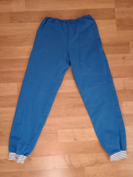 Bavlnené tepláky, 140