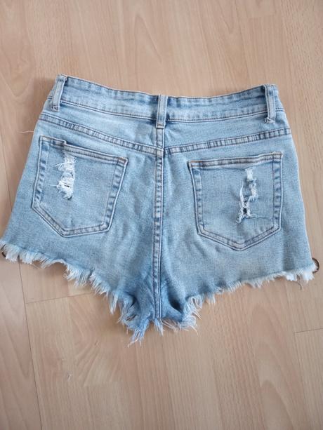 Riflove kratasy, skiny,36