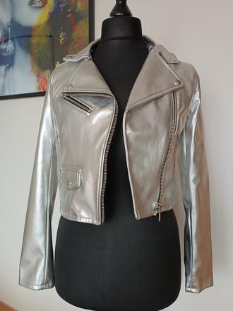 Strieborná bunda, bershka,s