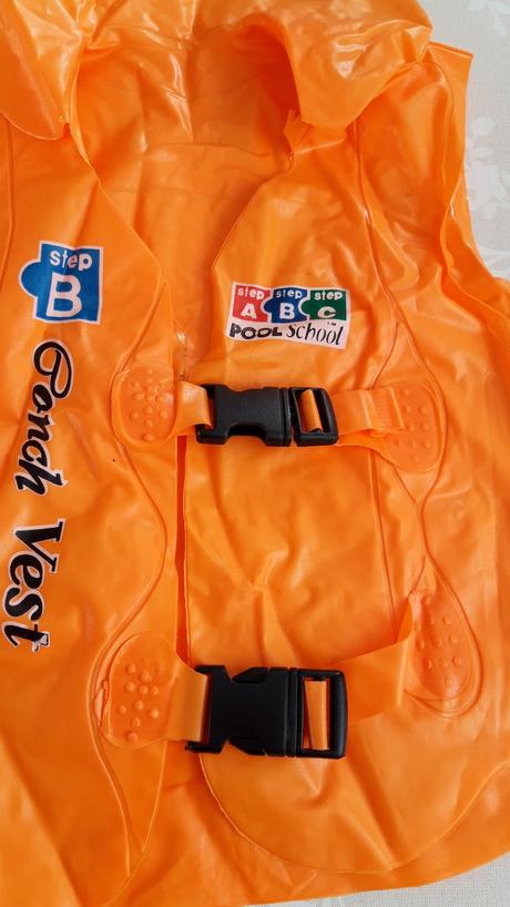 Plávacia vesta, 