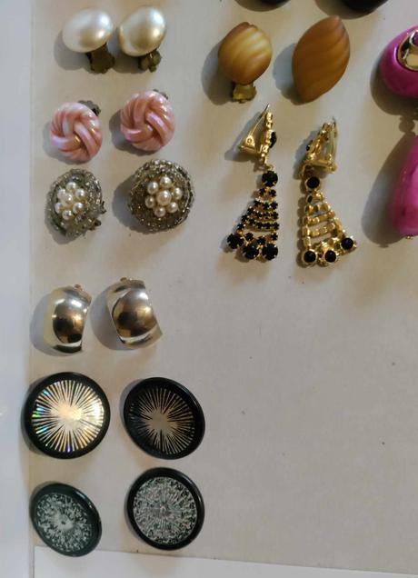 Stare retro náušnice,