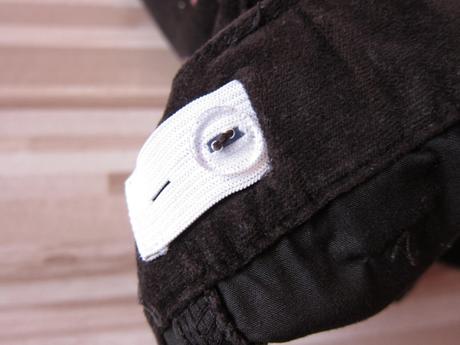 Tenke menšestrove nohavice, 122