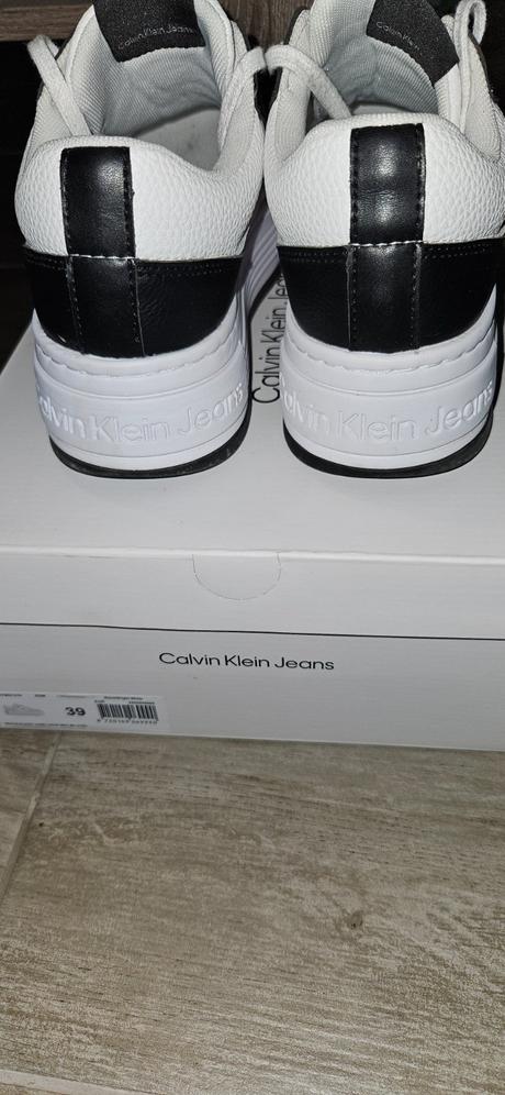 Botasky calvin klein, humanic,39
