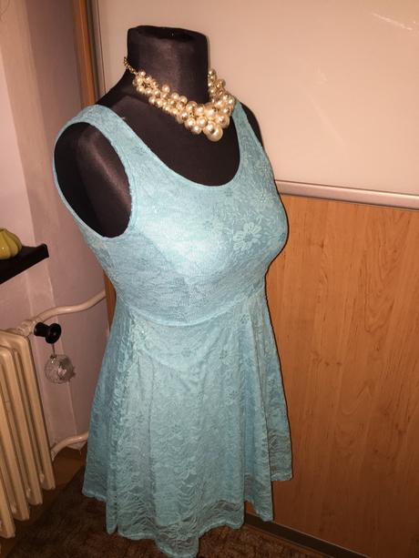 Modré šaty s mašľou, s