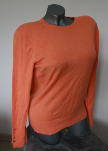 Pulover s gombikmi na rukavoch, l